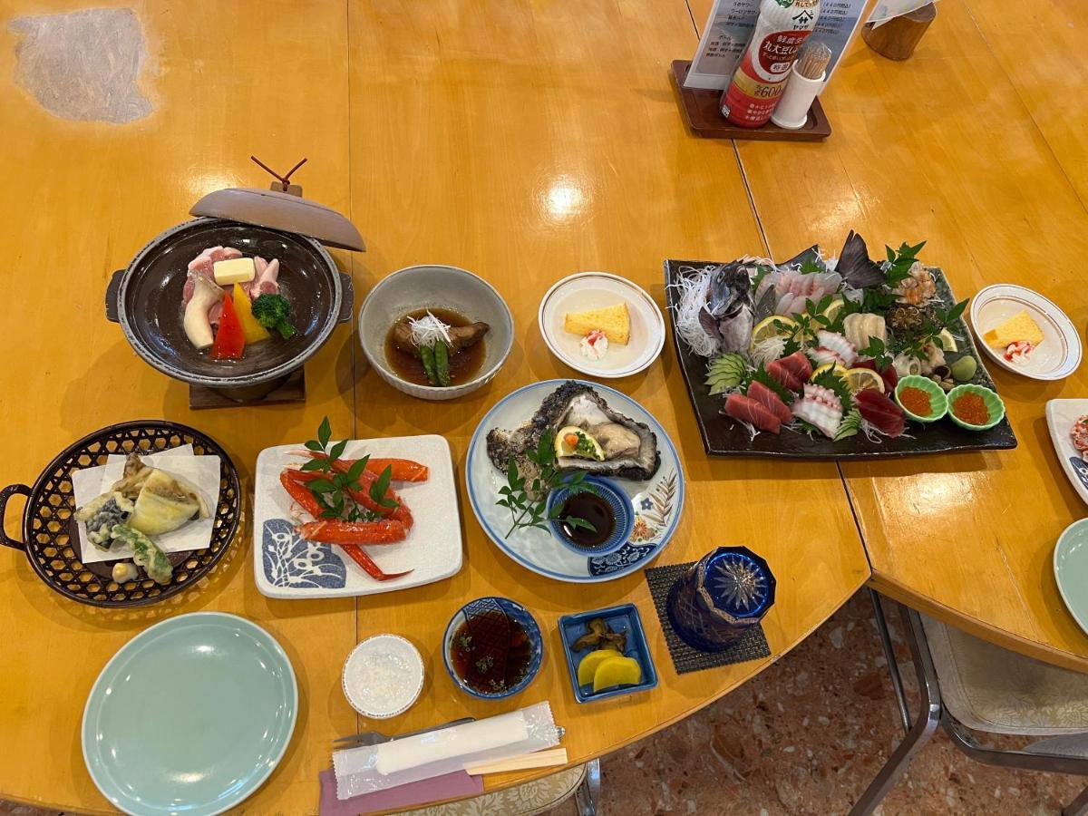 Tsuruya Hotel Isozaki Buitenkant foto