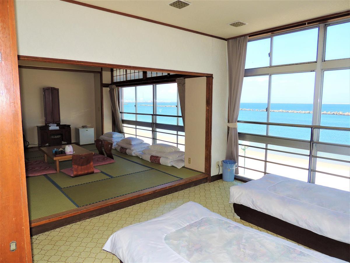 Tsuruya Hotel Isozaki Buitenkant foto