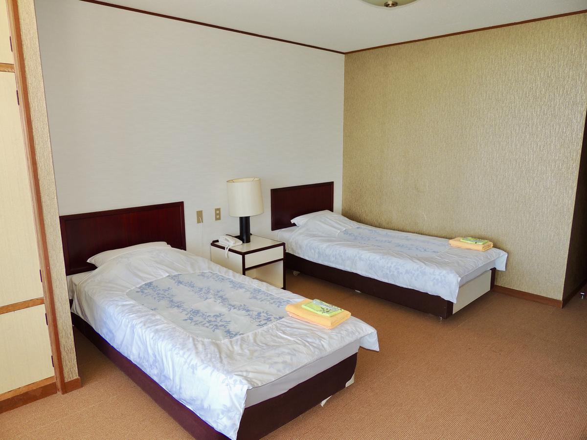 Tsuruya Hotel Isozaki Buitenkant foto